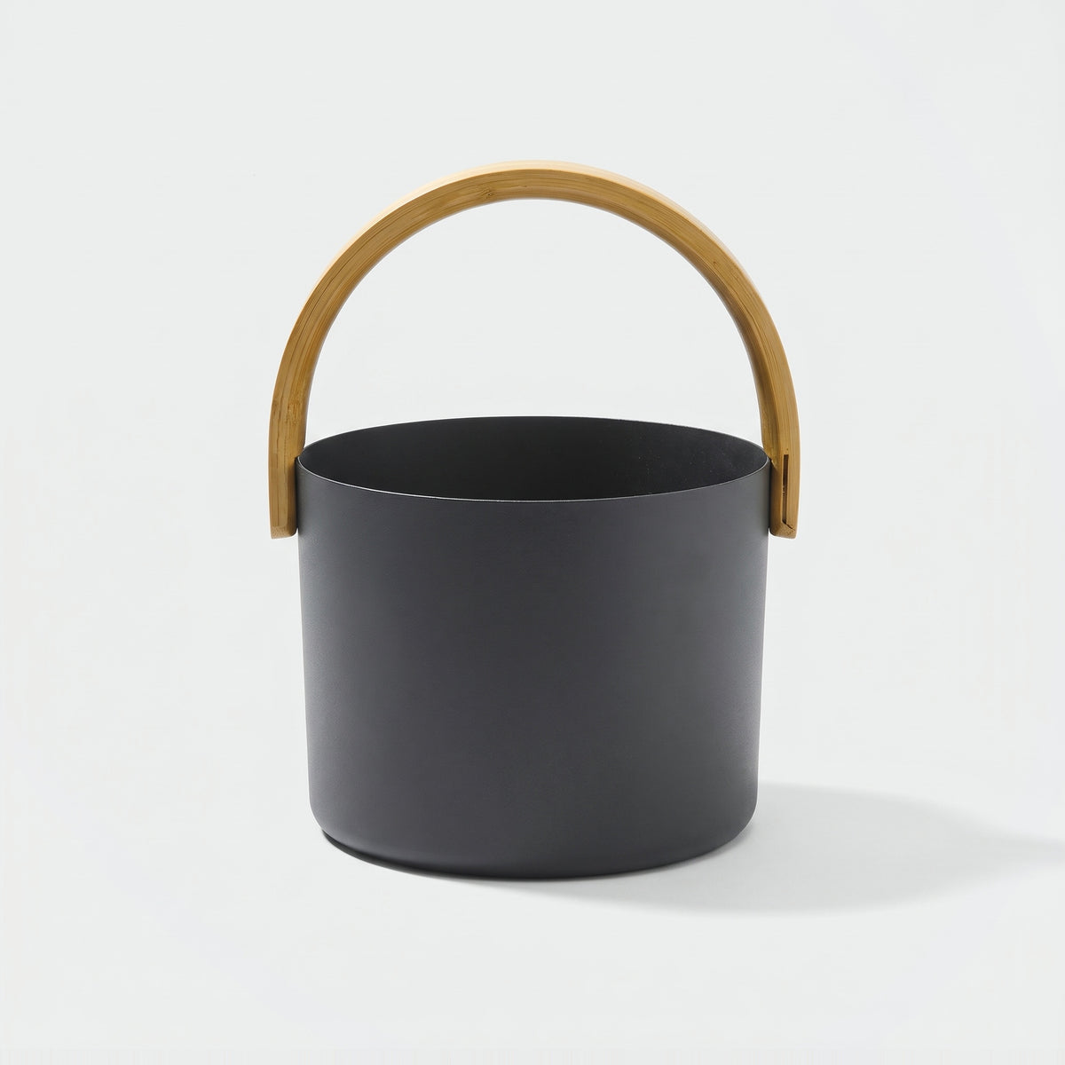 KOLO Rounded Sauna Bucket Black - hero