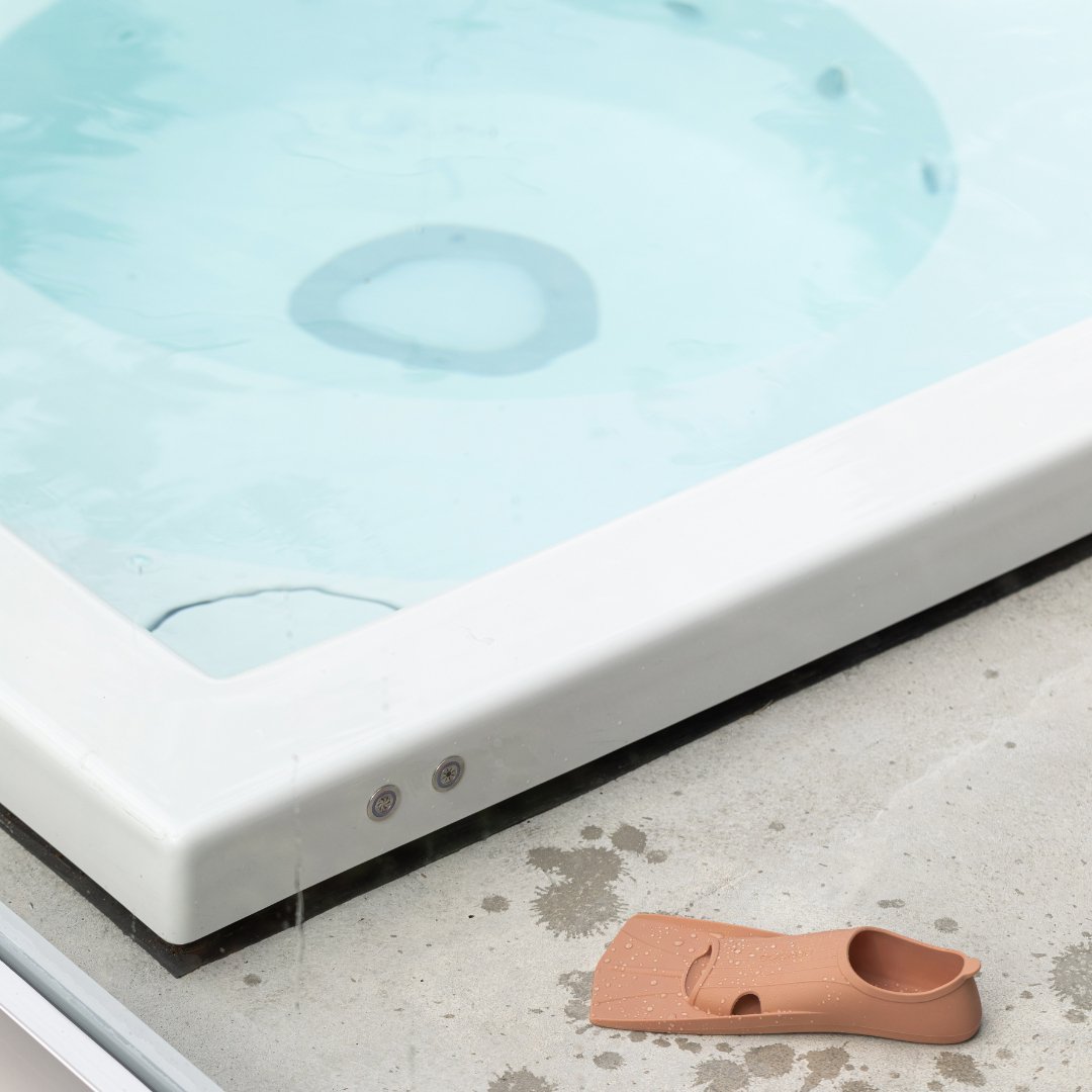 Drop Lähde Outdoor Hot Tub by Drop Spa Hot Tub | Finnmark Sauna