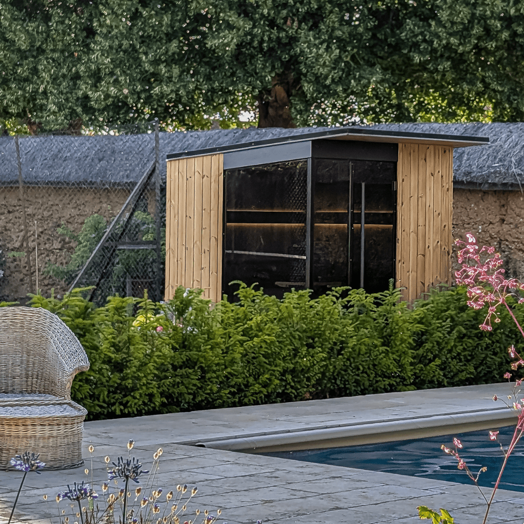 EDEN® Outdoor Sauna (5-6 Person)