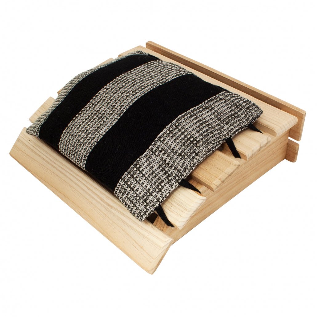 Emendo Wooden Sauna Headrest and Linen Pillow - Black | Finnmark Sauna Sauna Accessories | Finnmark Sauna