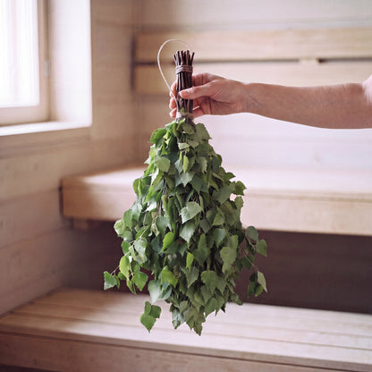 Sauna Whisk Rento Birch - held in the sauna
