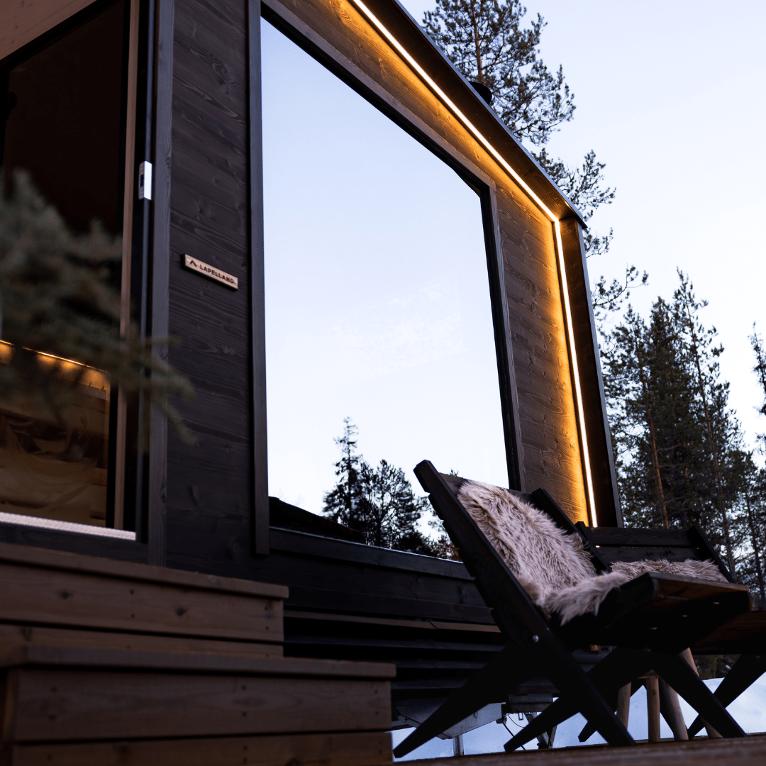 Outdoor Sauna Trailer 'Ilves' with Changing Room (4 - 5 people) by Lapelland Sauna Trailer | Finnmark Sauna