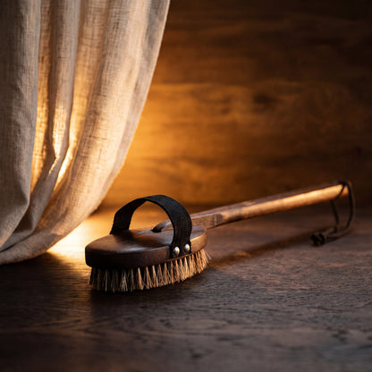 Rento Exfoliating Sauna Bath Brush Dark Bamboo with Detachable Handle - lifestyle by linen curtain