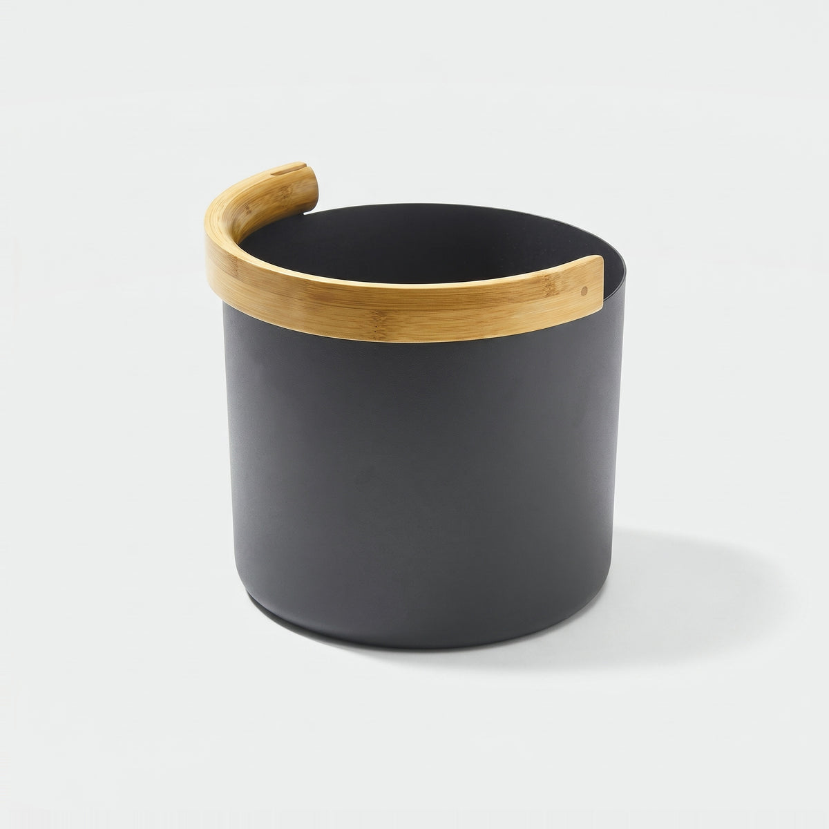 KOLO Rounded Sauna Bucket Black - interior