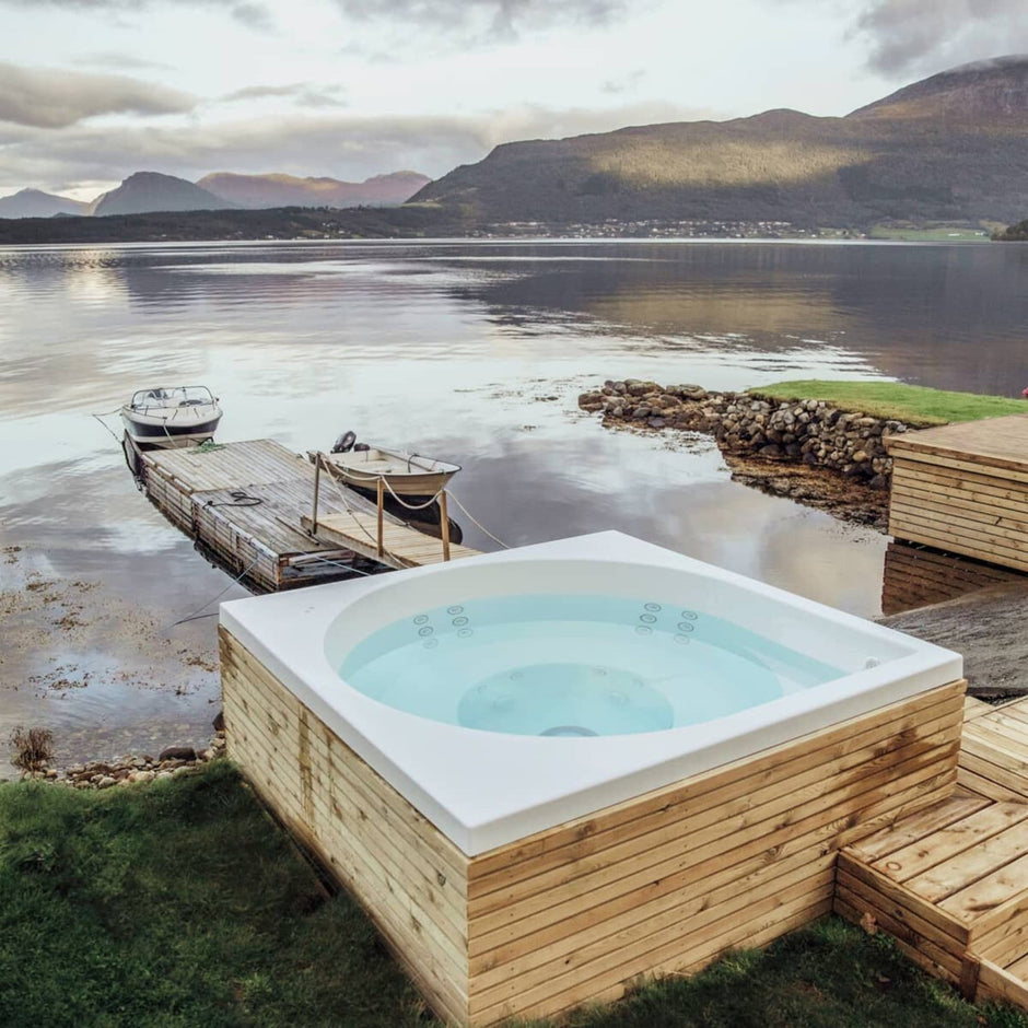 Luxury Hot Tubs & Finnish for Sale | Finnmark Sauna