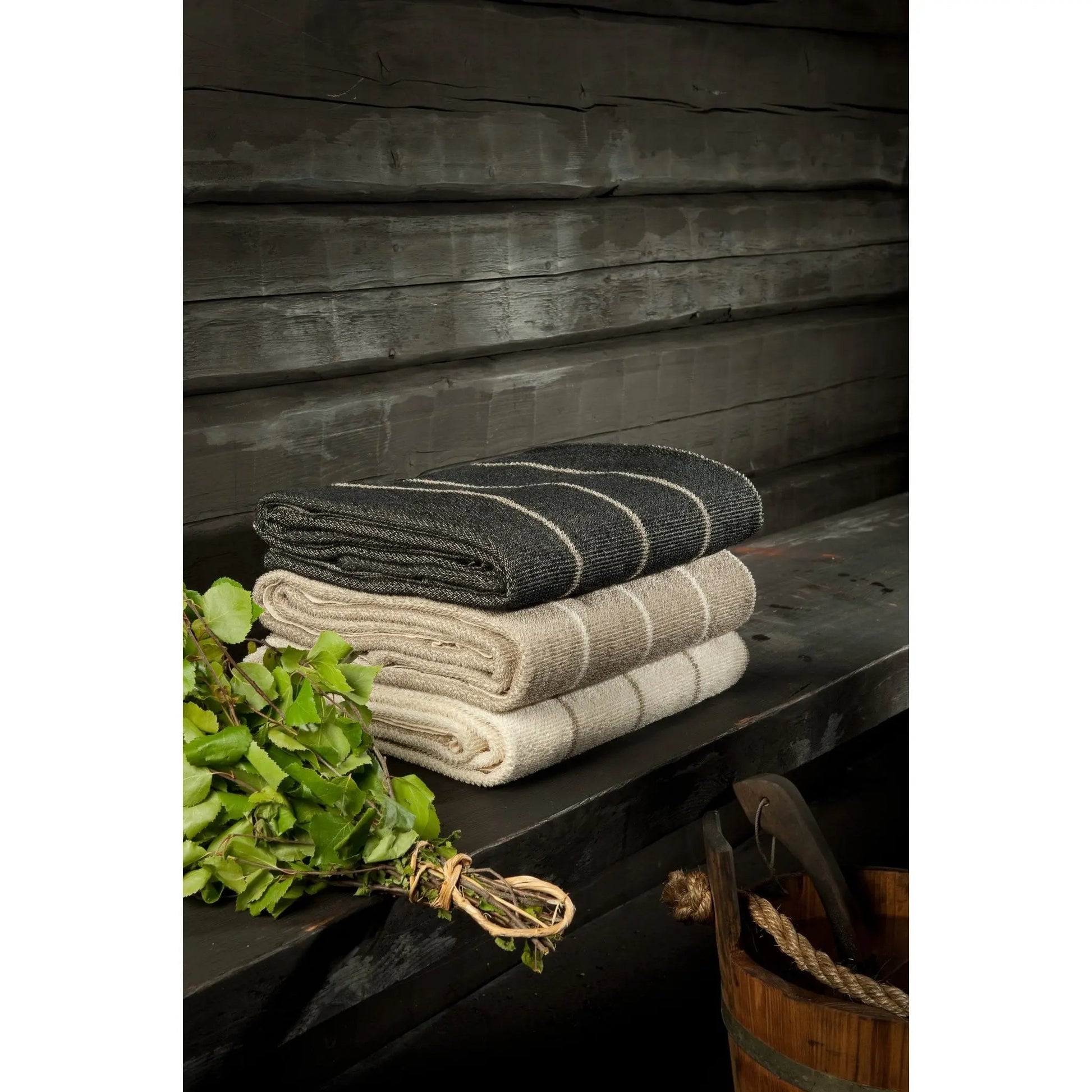 Liituraita Terry Linen Towel by Jokipiin Sauna Towel | Finnmark Sauna