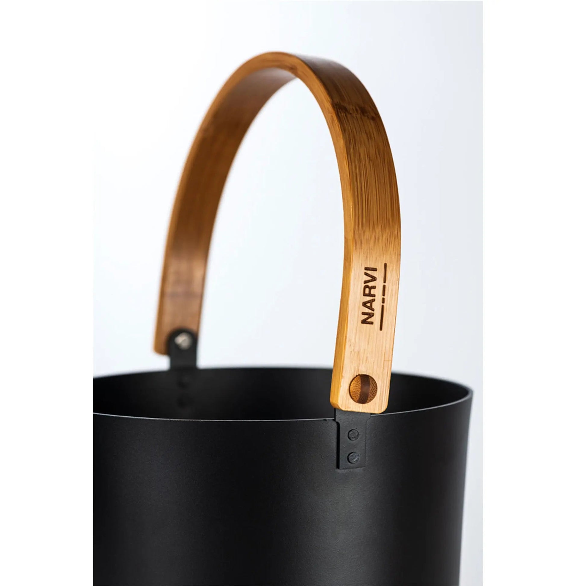 Narvi 6.5 Litre Black Aluminium Sauna Bucket with a Bamboo Handle Sauna Bucket/Pail | Finnmark Sauna