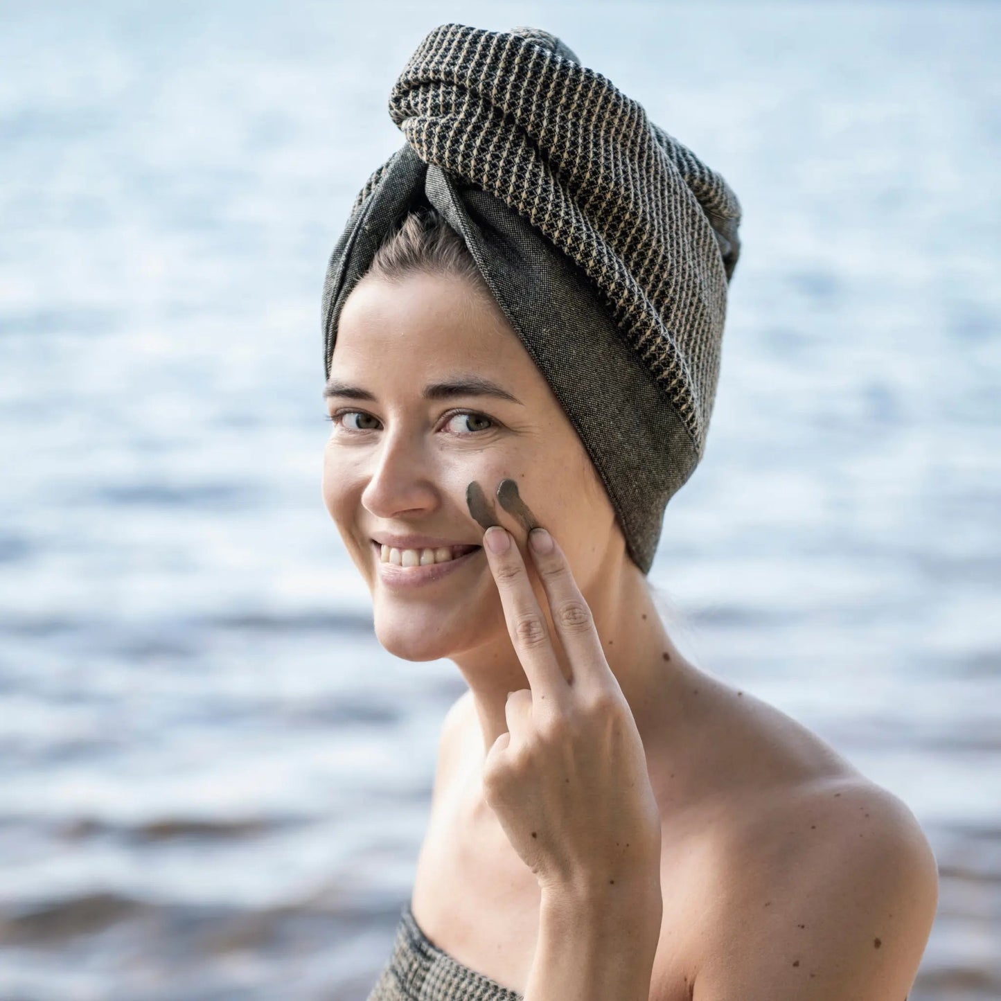 Rento Kenno Hair Towel Brown Sauna Towel | Finnmark Sauna