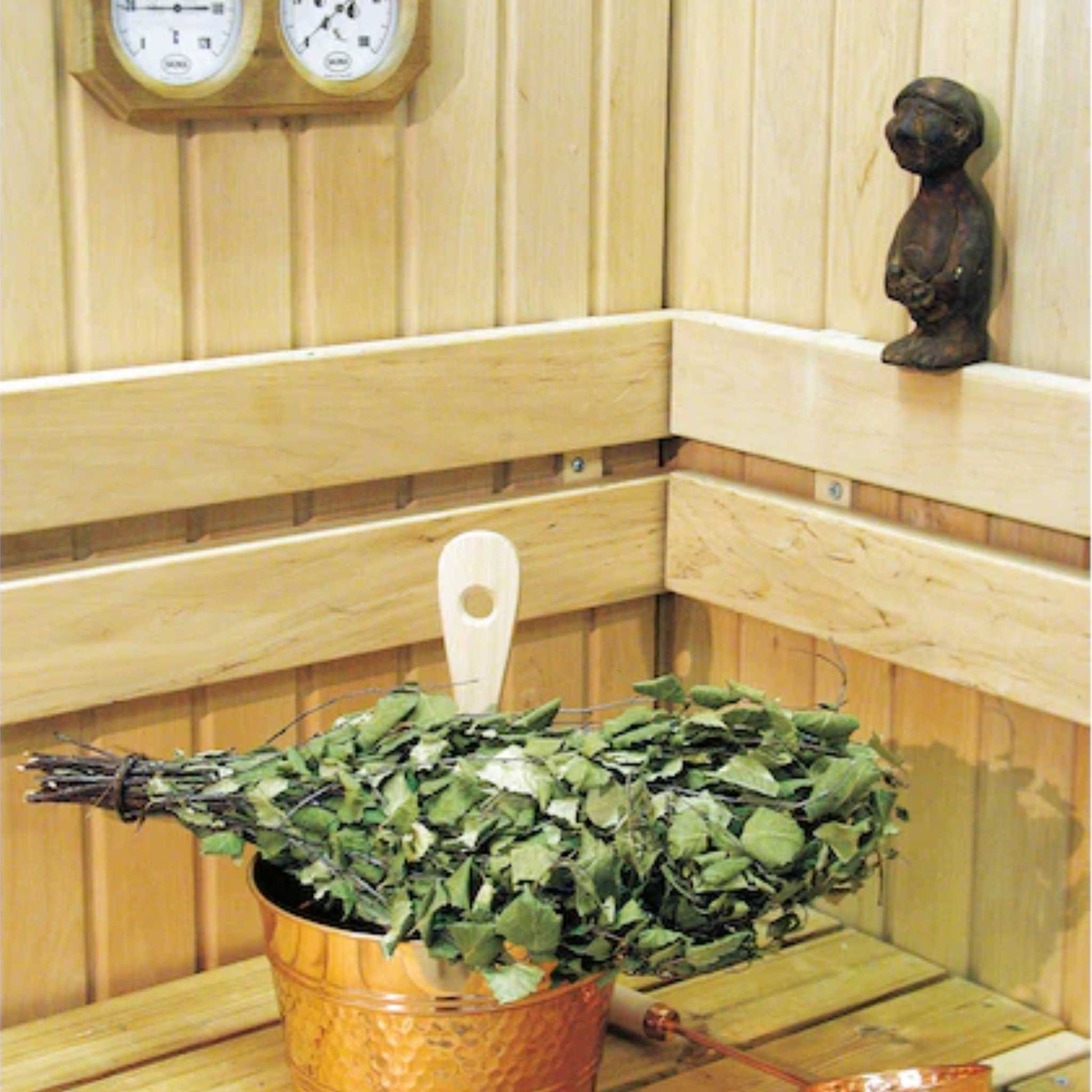 Tar-Covered Sauna Tonttu / Tar Sauna Elf | Finnmark Sauna